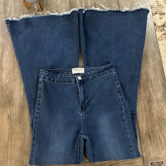 Women's Blank Paige Flare Jeans - Picture 4 of 13